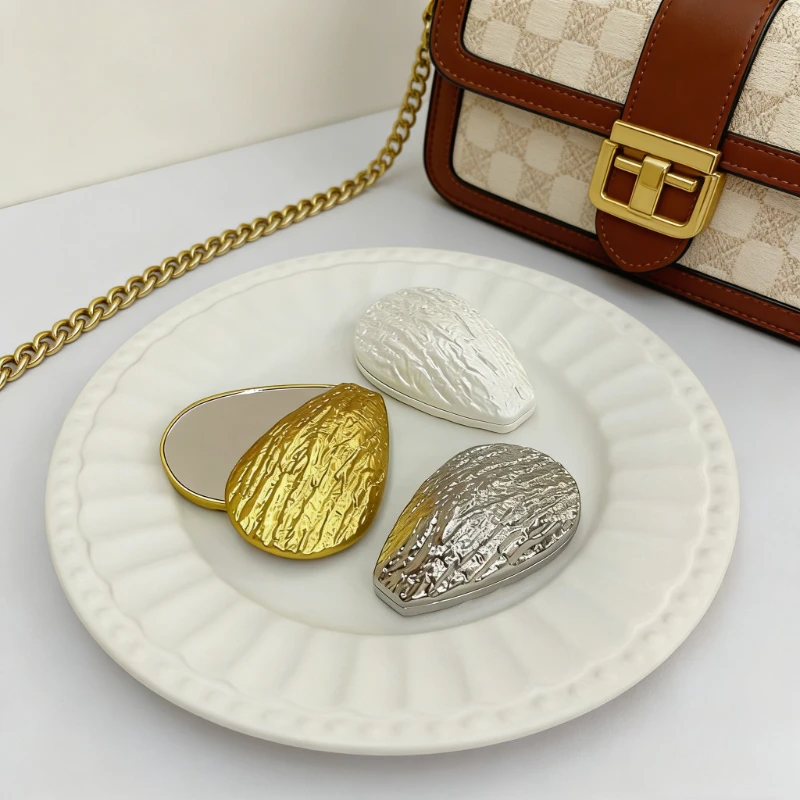 Shell Shape Foldable Double-Sided Mirror, Metallic Finish Portable Compact Mirror