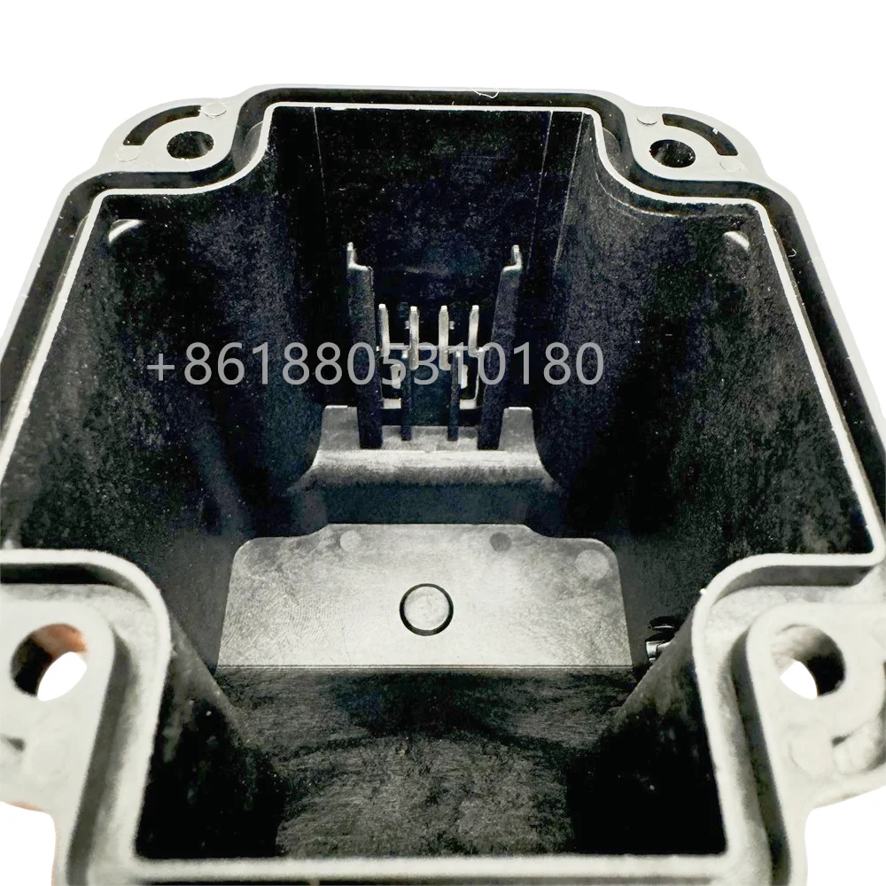 The urea pump casing is suitable for Scania Mercedes Benz Freightliner trucks  2860697 A063G808  5505779  A060T663