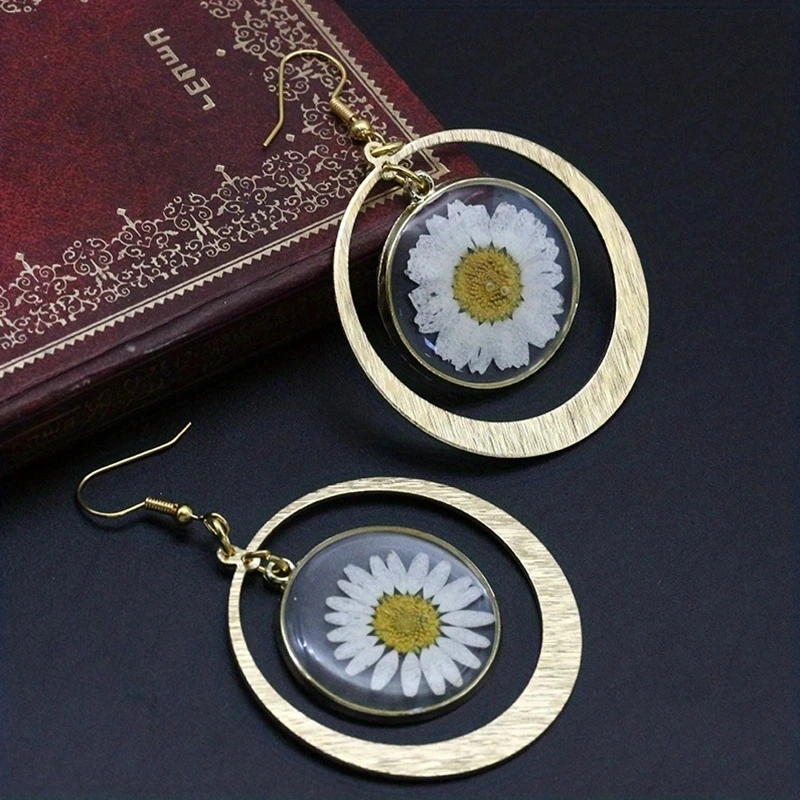 Natural White Daisy Pressed Earring Boho Statement Pressed Flower Earrings Cute Daisy Earring Fashion Boho Party Jewelry