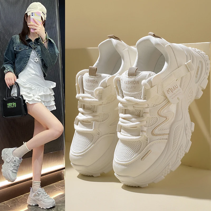 レディース ダッドスニーカー、チャンキーソール、通気性メッシ - Mesh Sneaker Women のレビューと価格