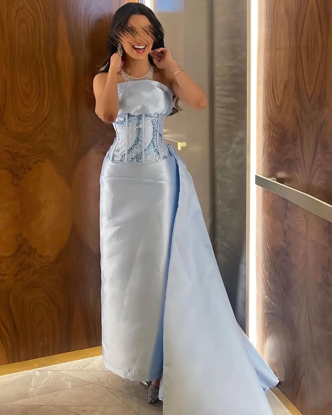 Prom Dress Strapless Neckless Sheath Sweep Train Formal Occasion Evening Gown Robes De Soirée فساتين مناسبات Vestidos  Piedras