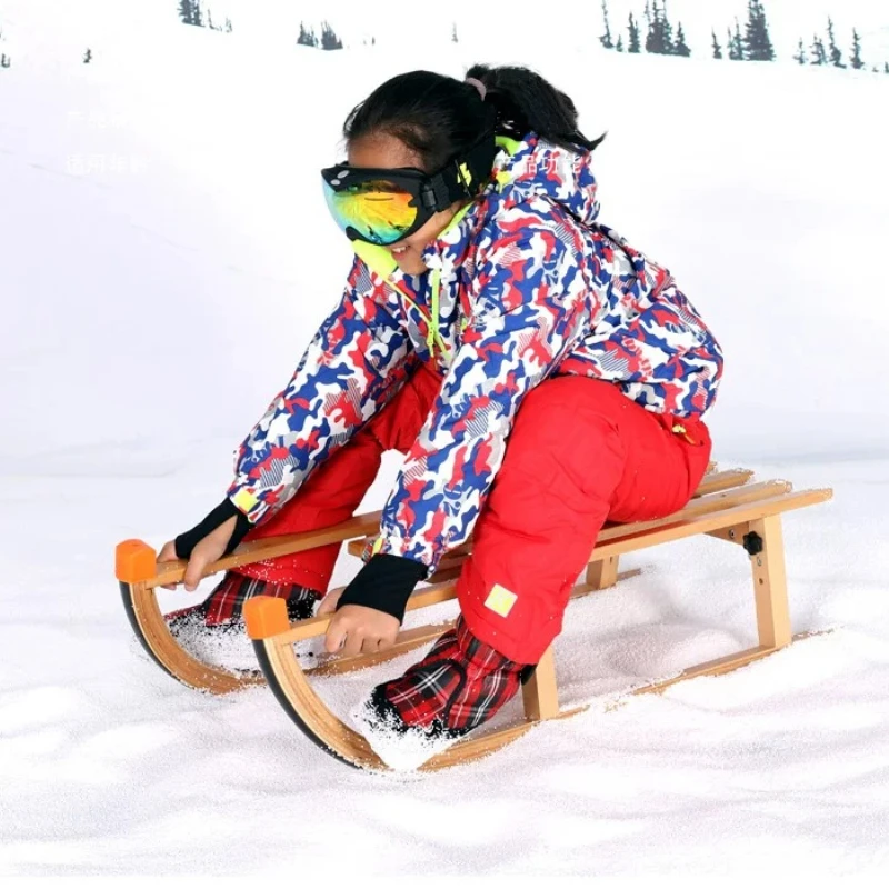 Folding wooden ski car, log sled, ice and snow climbing plow entertainment, snow equipment gifts can be photographed window