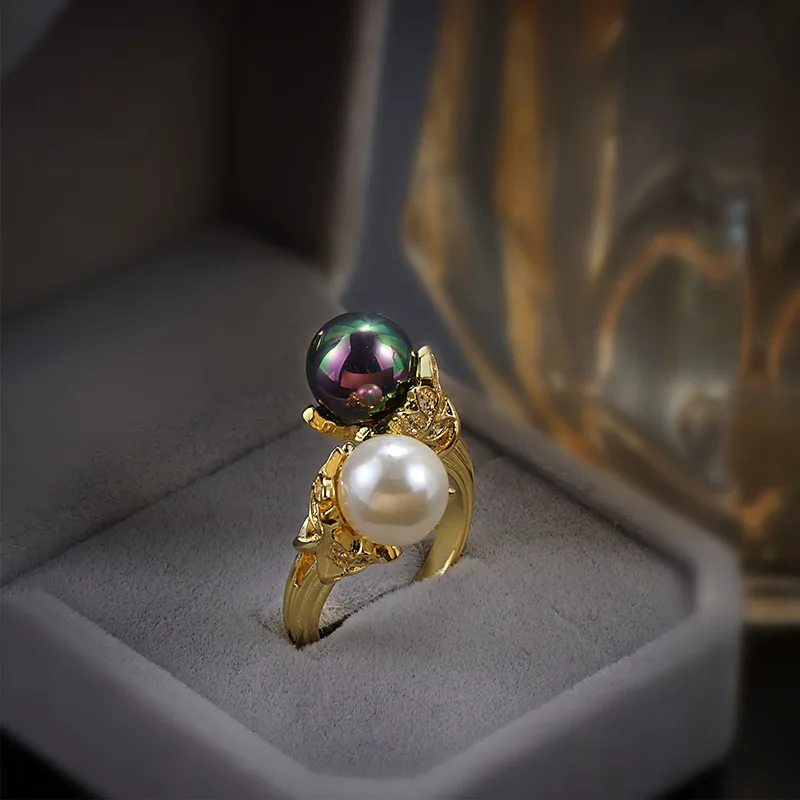 

Women's Silver Inlaid Dual-Color Pearl Ring Open Adjustable Band Fashion Statement Ring for Party