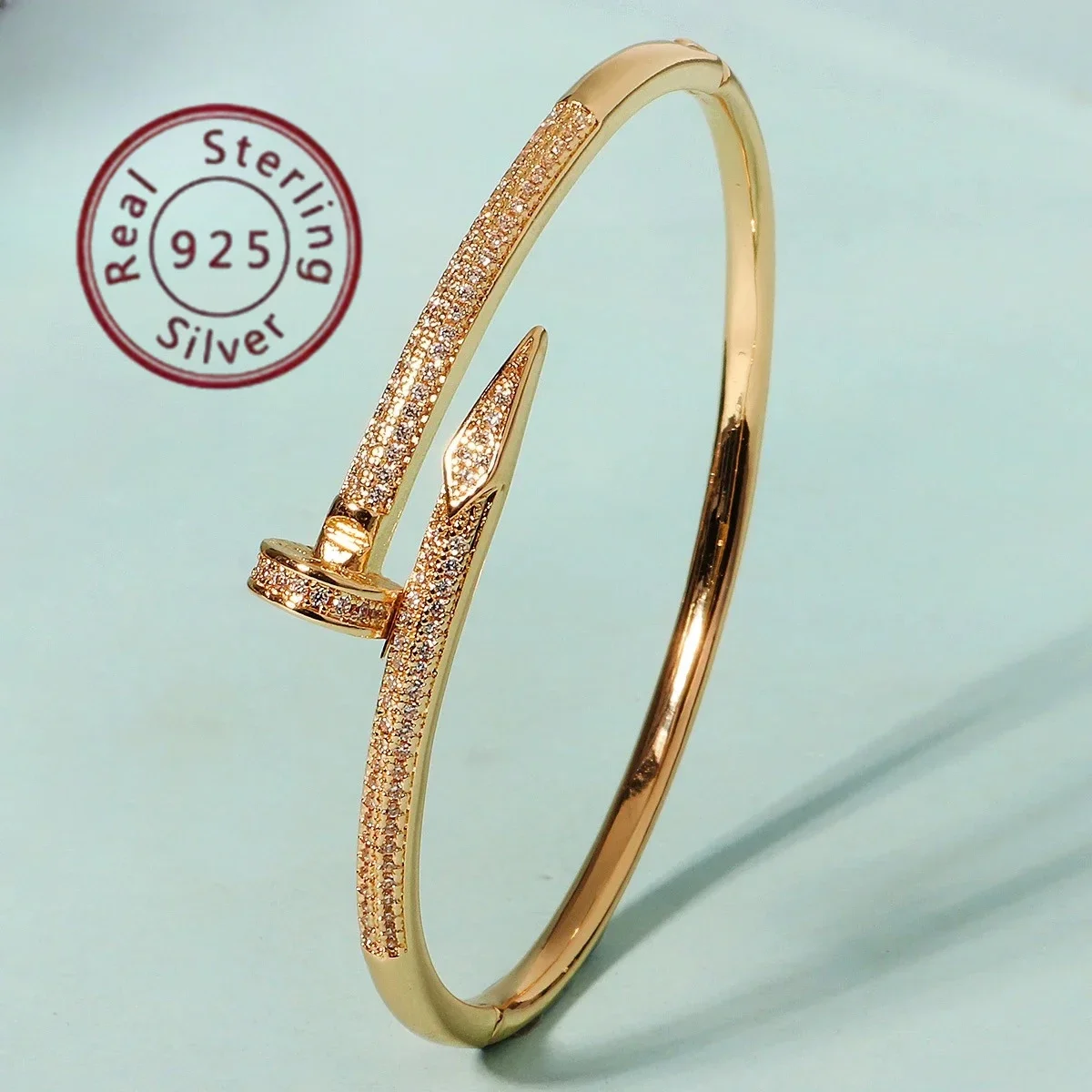 الجملة JewelryHigh الفاخرة وعالية الجودة S925 الزركون مسمار سوار مع شعور عصري وراقية - هدية عيد الأم f