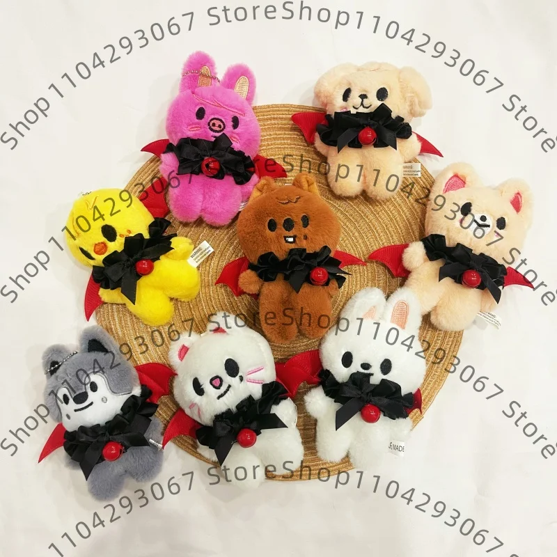 

New SKZOO Stray KidsStray Kids Fan Exclusive Demon Cloak Personality Decoration Plush Keychain Adorned Doll Birthday Gift