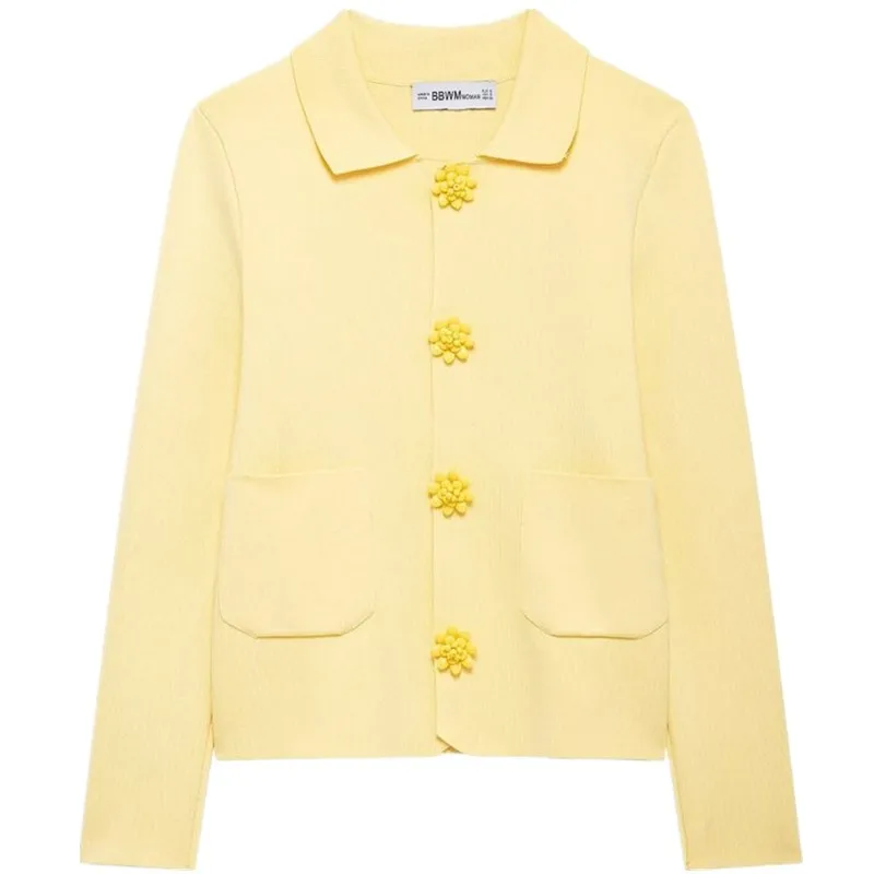 

Spring 2025 New Women's Long Sve awl Collar Knitted Jaet Pearl Button Embellied Flat Needle Outerwear Commute Sle