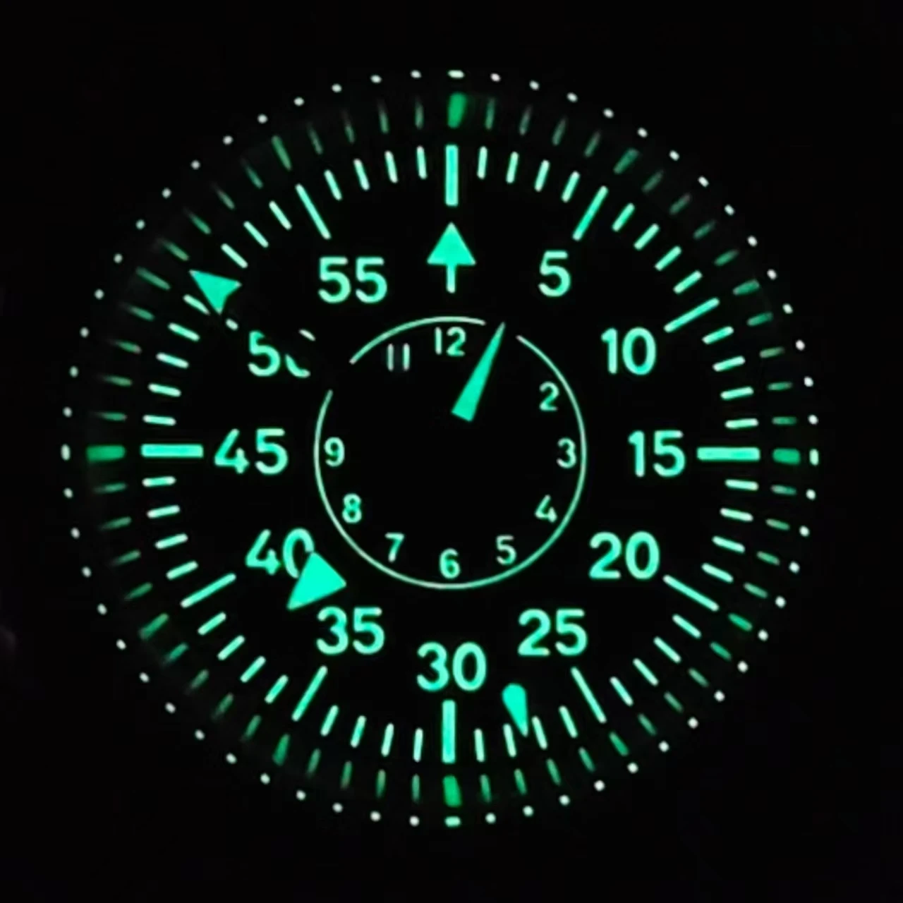 BLIGER 40mm NH34 GMT Mechanical Men's Watch Green Black Blue Dial C3 Green Luminous Sapphire Glass Stainless Steel Bracelet