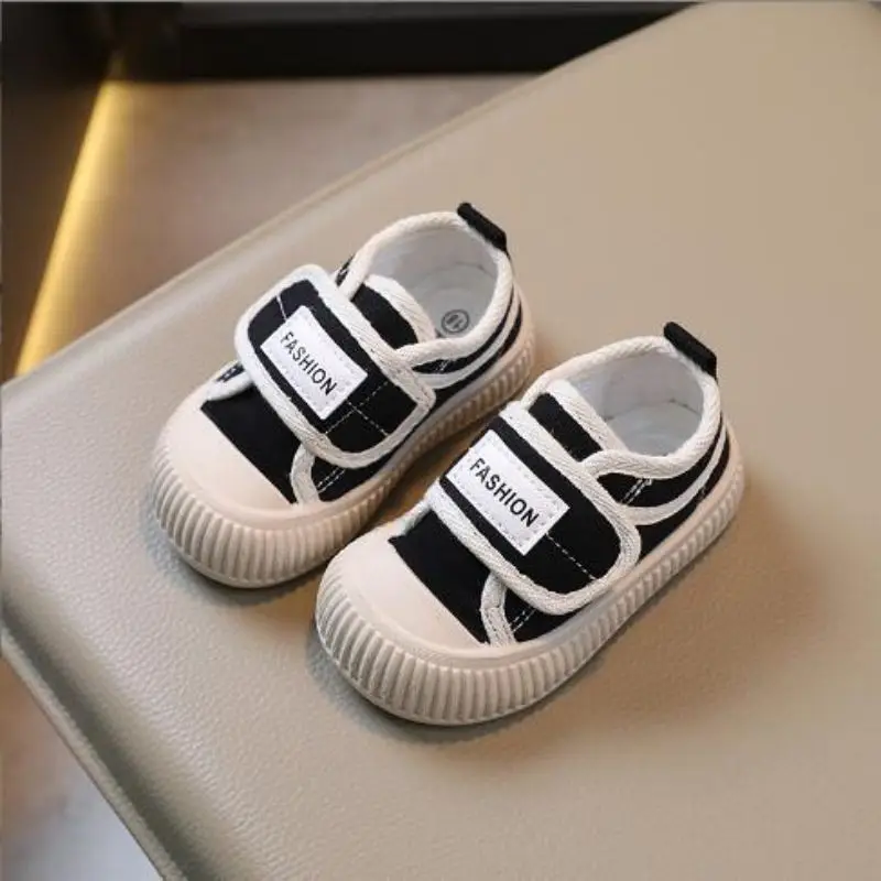 Children's Canvas Shoes 2024 Spring Autumn New Boys' Baotou Casual Shoes Girls' Small White Shoes Soft Soled Antiskid Baby 21-31