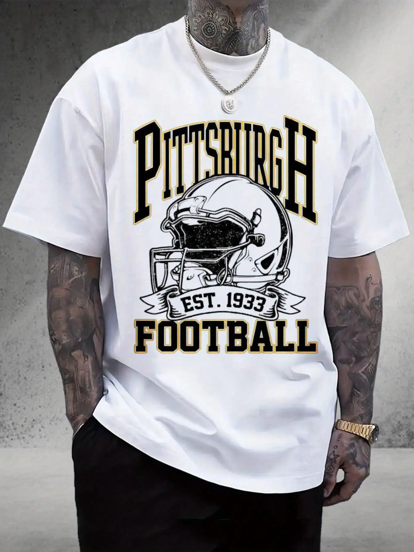 Men'S & Women'S Pittsburgh Football Helmet Graphic T-Shirt - 100% Vintage 1933 Team Design, Unisex Round Neck Short Sleeve Tee for Game Day, Tailgating & Casual Wear - Official Fan Apparel Gift for Supporters