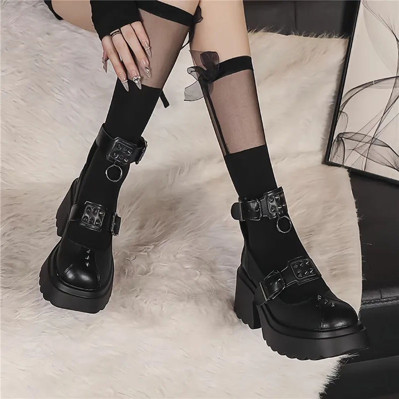 

Women's Gothic Platform Mary Jasn Shoes for Woman's Punk Studded Buckle Chunky Heels Ankle Strap Shoes Ladies Round Toe Sandals