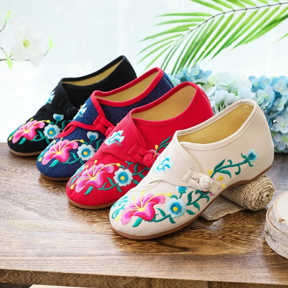 Dance Vintage Shoes for Women Sneakers Ethnic Style Embroidery Streetwear Chinese style Old Beijing Hanfu Harajuku Women's Shoes