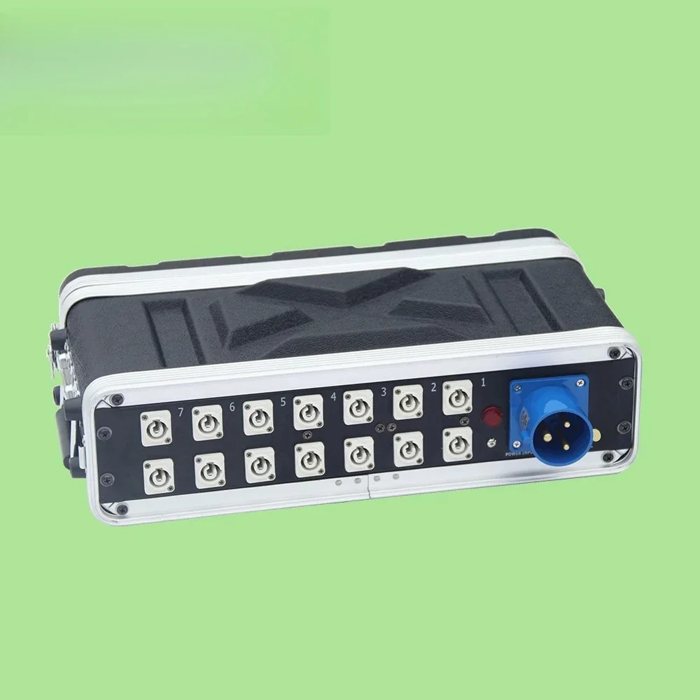 

Stage Equipment 18 Powercon Outlet Socket With 16A 3pin CEE Connector Power Distributor