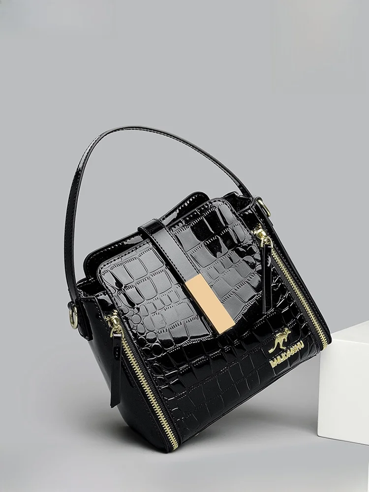 

Genuine Leather Handbag Women's 2025 New Faion oulder Crossbody Small Buet Bag Soft Texture Crocodile Pattern Emed