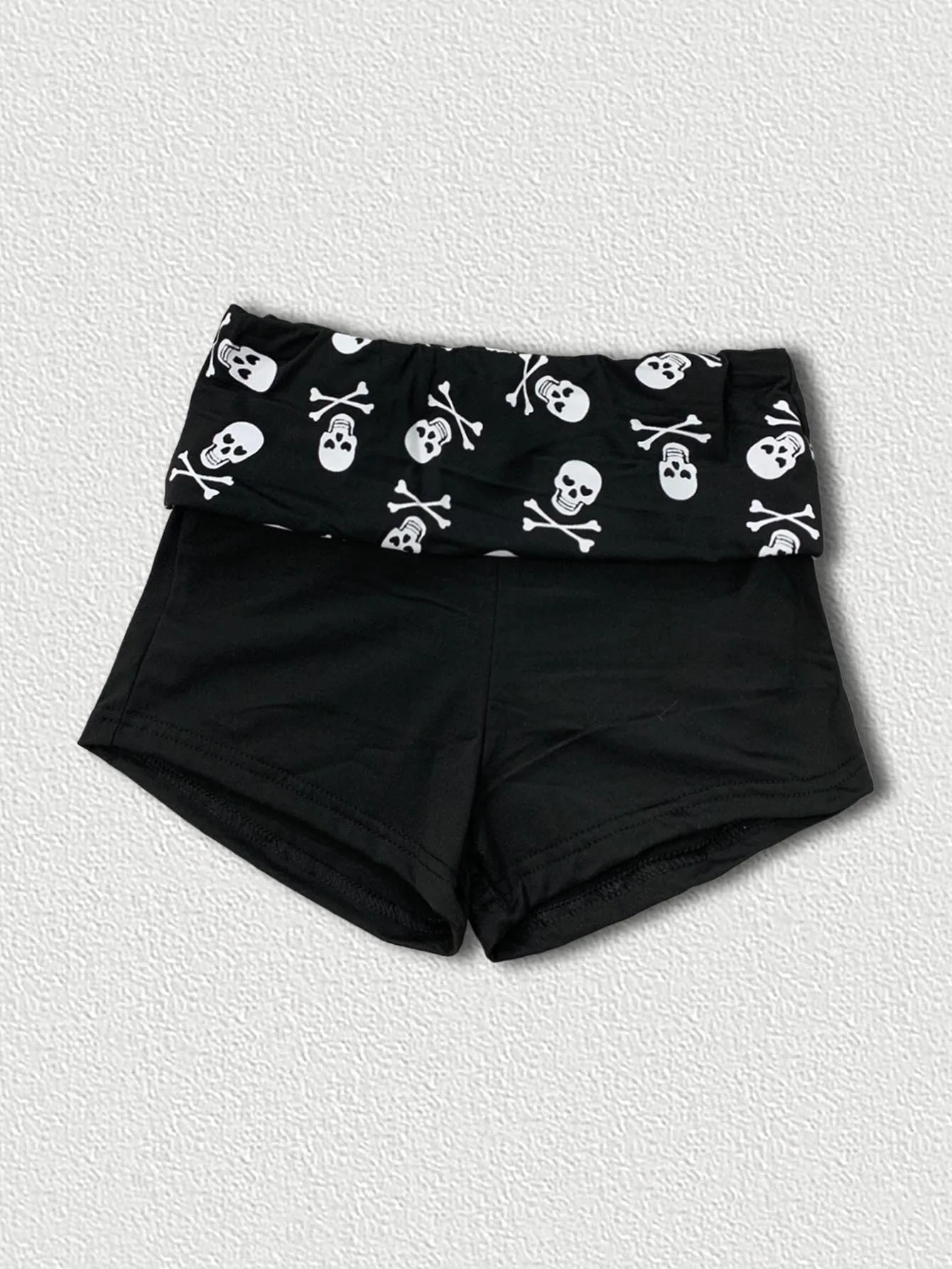 Grunge Aesthetic Skull Print Shorts Women's Black Low Waist Slim Fit Sexy Booty Shorts