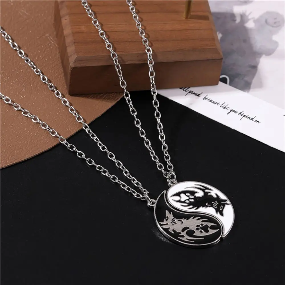 For Best Friends Wolf Fashion Jewelry Men Chinese Style Couple Necklace Yin Yang Necklace Gossip Dragon Pendant Clavicle chain