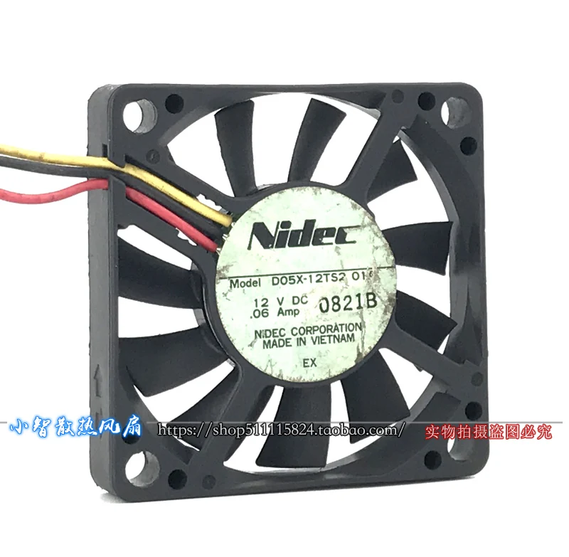 

ОРИГИНАЛЬНЫЙ D05X-12TS2 01A 12 В 0,06 А 5010 50*50*10 мм НОВЫЙ охлаждающий вентилятор-радиатор