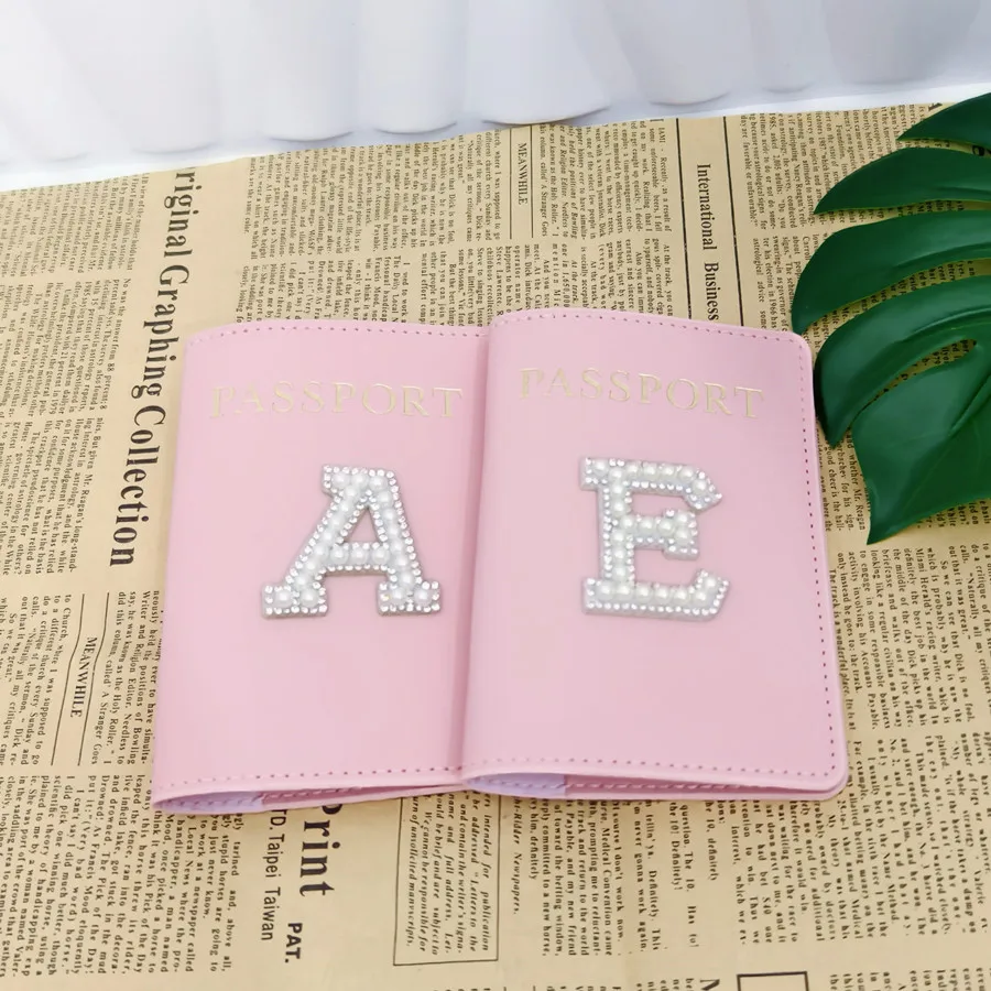 1 Piece Pearl Rhinestones Passport Cover Case Holder Wallet Card Holder Fashion Travel Accessories For Flight for Women For Girs