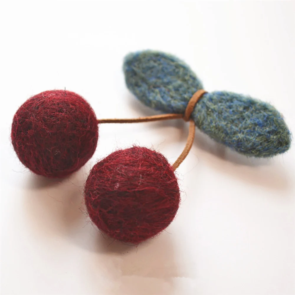 1 Piece 7*8 CM New Handmade Felted Wool Delicate Cherry Brooch Dress Sweaters Perfect Match Single Product