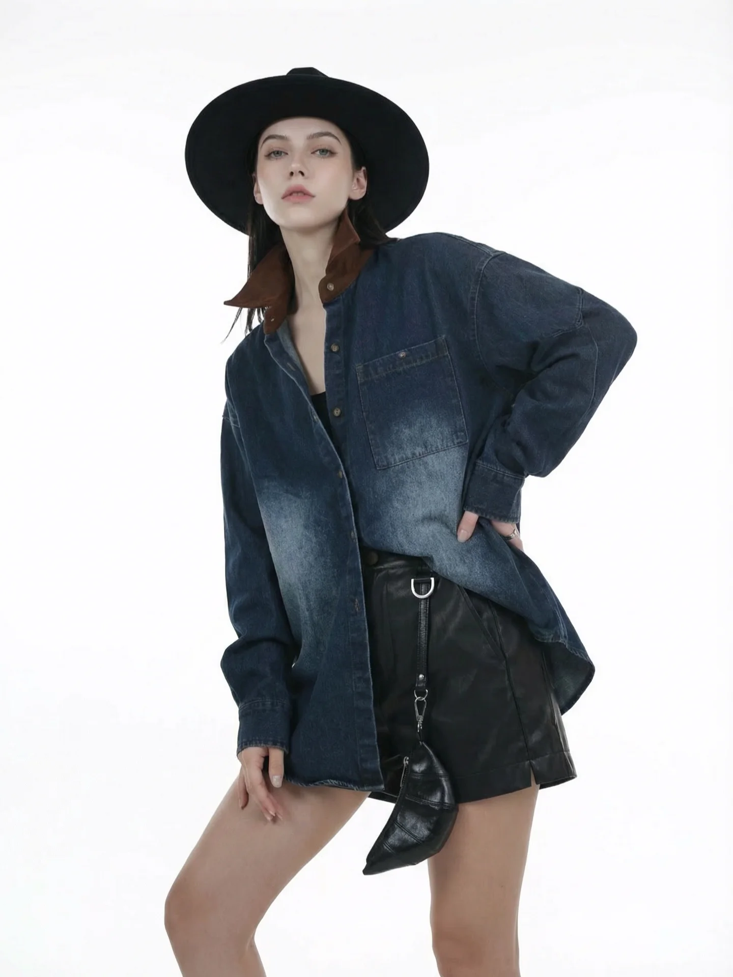 

Классическая женская джинсовая куртка-рубашка свободного кроя из хлопка с длинными рукавами, с эффектом выцветания и градиентным дизайном, в стиле ретро