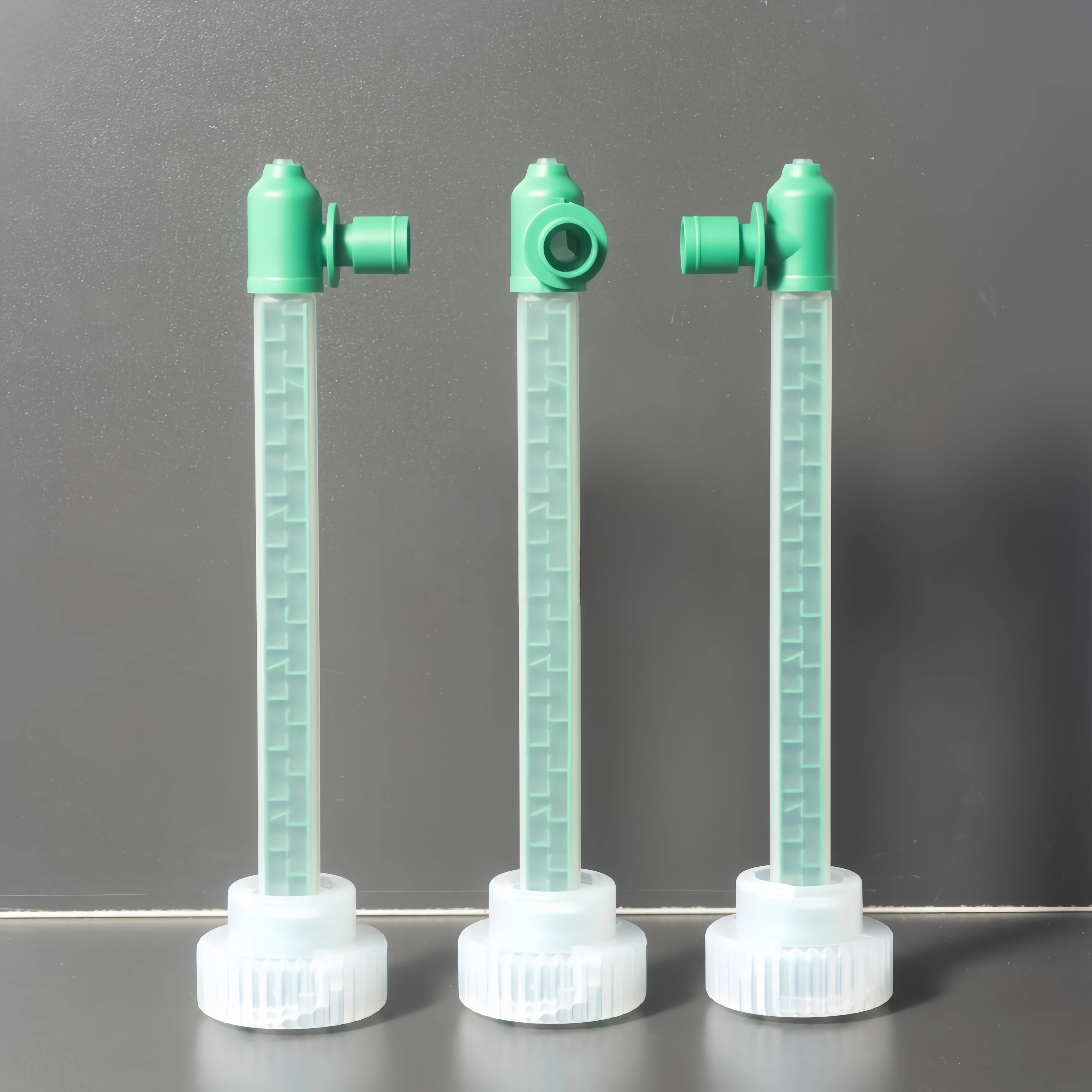 

Disposable Static Mixer Nozzle atomizing nozzle MFQ 08-24C-82/83 Glue mixer（Please advise outlet bore diameter 2mm/3mm） 50pcs