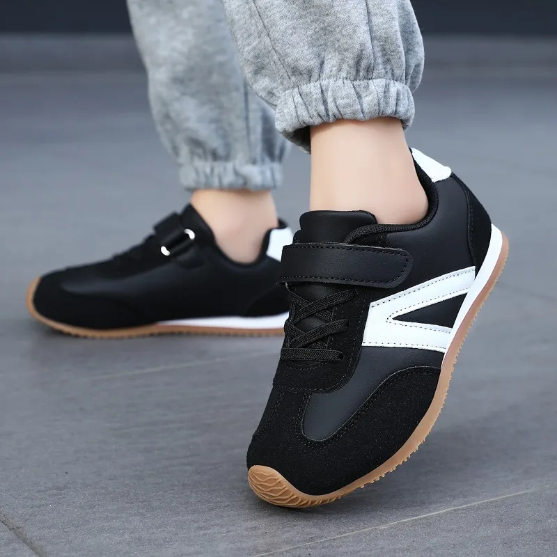 

Hot Selling Spring Autumn Low Cut Childrens Sports Shoes Simple and Versatile Fit Running Shoes Convenient Street Casual Shoes