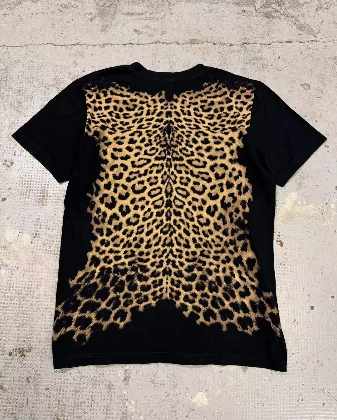 Y2K Original Farbiges T-Shirt mit Geparden-Elementen-Design, Persönliches Kreatives Sommer-Kurzarm-Shirt für Männer, Trendiges Neues Hemd – Detail 4