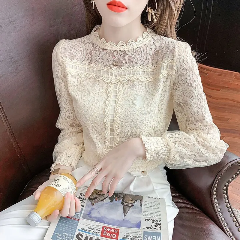 Spring and Autumn Women's New Hollow Lace Bottom Shirt with High Grade Long Sleeve Round Neck Large Size Ladies Temperament Tops