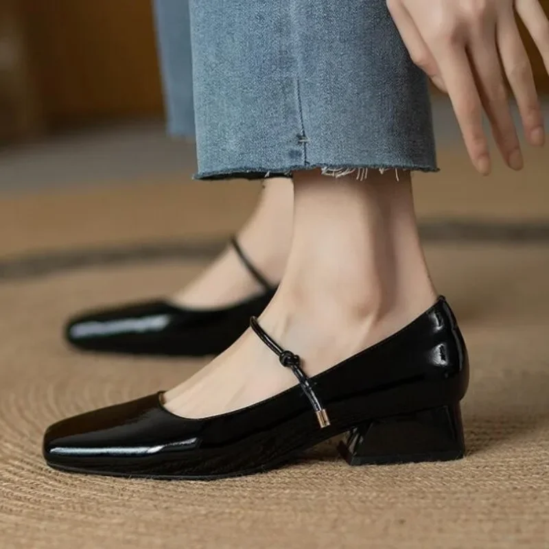 

New Square-toe Leather Shoes Red Black Mary Janes Shoes Women'S Shallow Mouth Casual Chunky Heel Shoes Low Heels Shoes