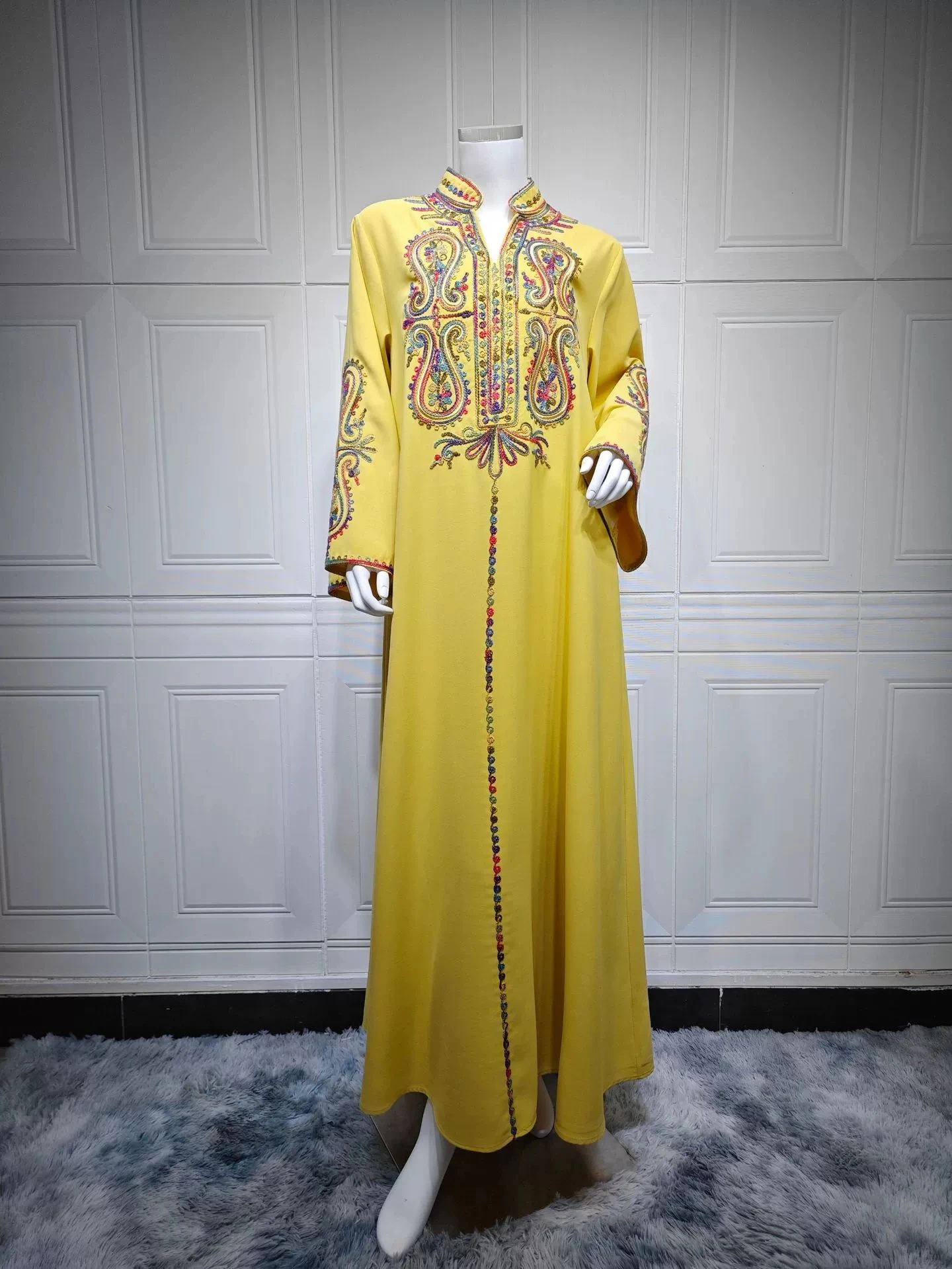 Muslim clothing women's long-sleeved robe embroidery rope embroidery Middle East foreign trade dress-GZXX557