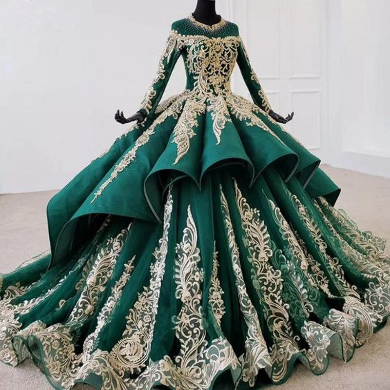 

Green high neck ball dress long sleeved formal party dress lace decal banquet wedding dress Dubai style evening dress customizat