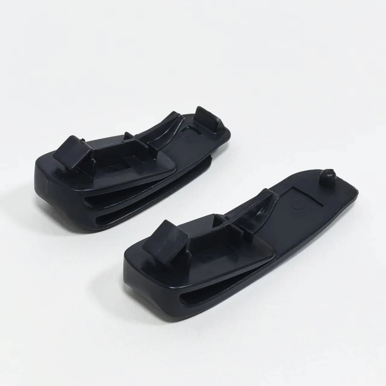 1pc For Hyundai New Santa Fe Veracruz Grand SantaFe Rear Seat Belt Clip Seat Belt Buckle