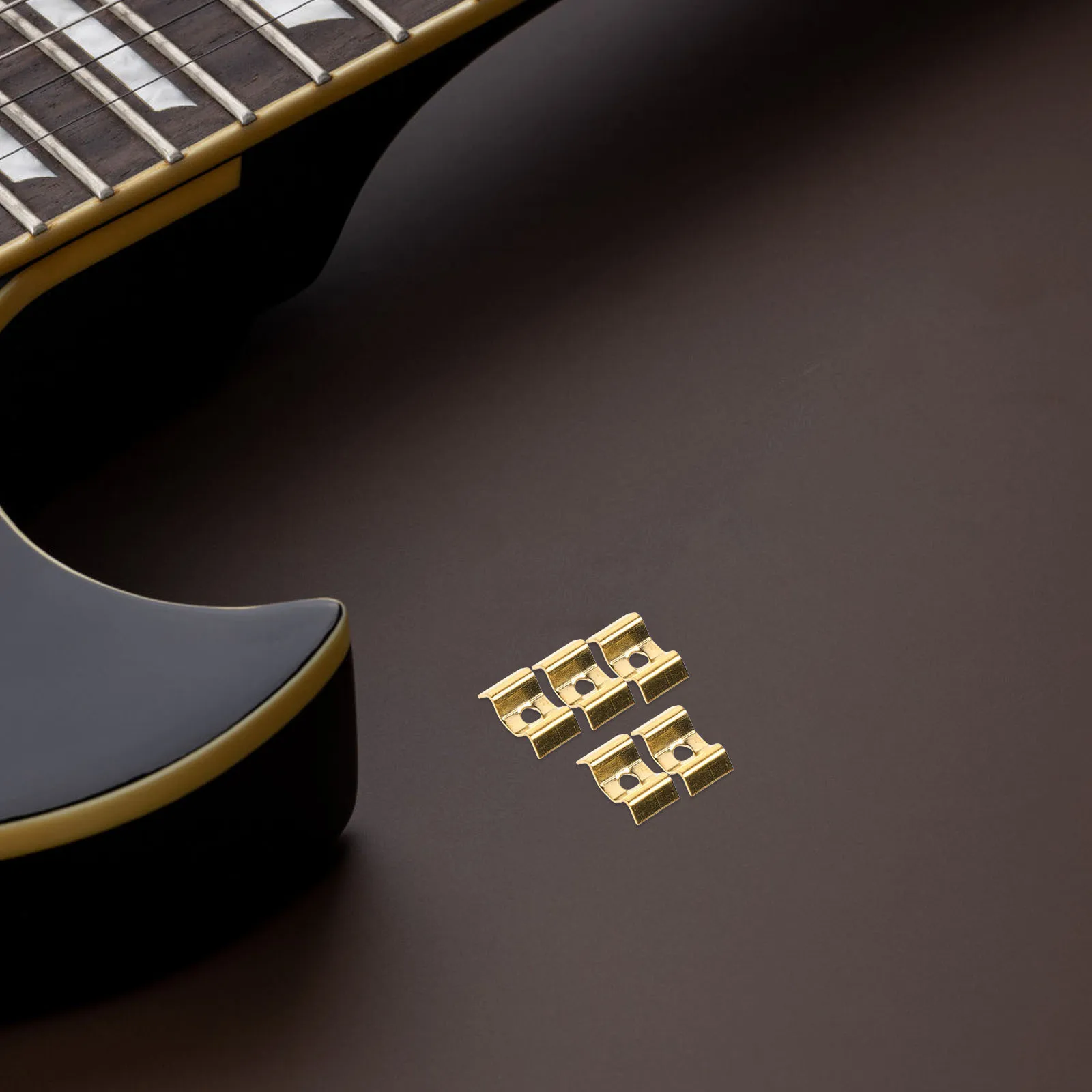 Juego de 5 retenedores de cuerdas de guitarra eléctrica de acero para piezas de bajo de estilo, tornillo de montaje de repuesto incluido para guitarra