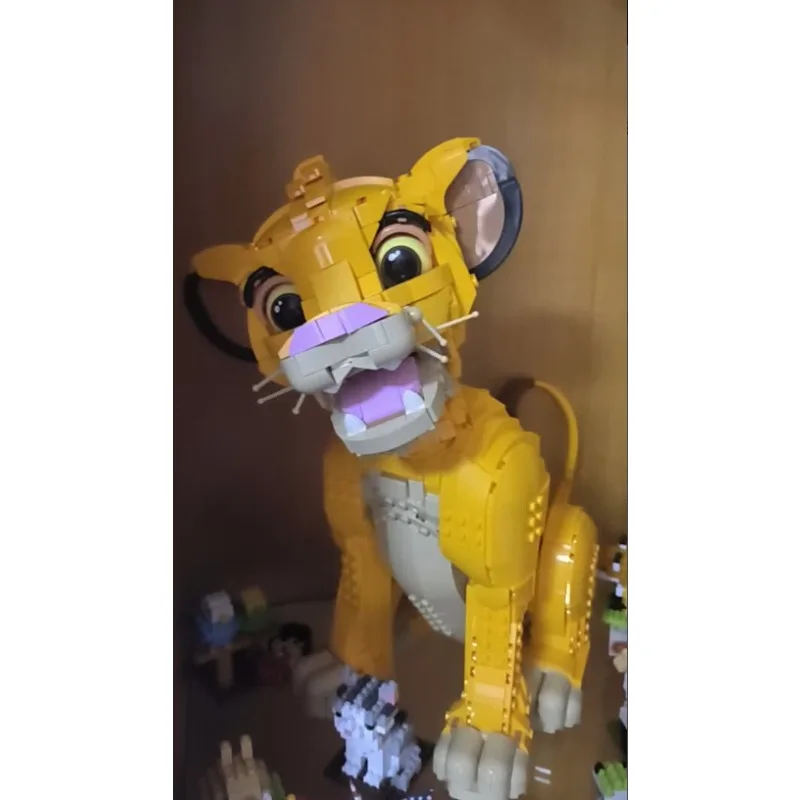 

Creative The Lion Model Building Blocks Brick Sets Gift Idea for Adults and Movie Fans Children's Day Christmas Gifts 1445pcs