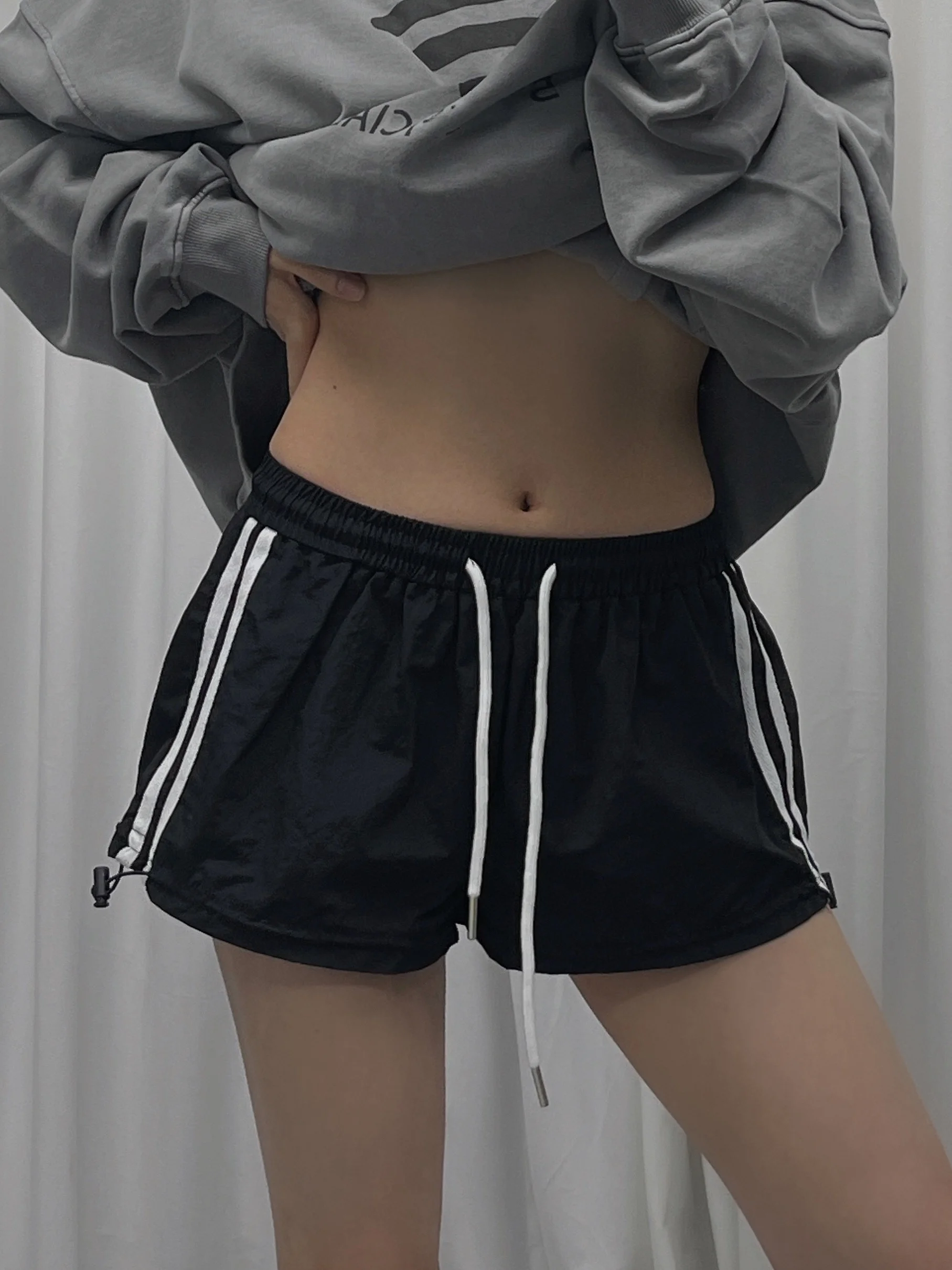 

UIUI American Sle Spicy Girl Sports orts Women's Outdoor Wear Elastic Waist Casual Wide Leg Hot Pants
