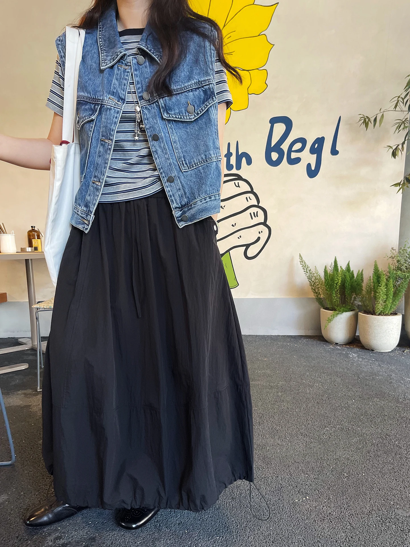 

Ретро-юбка А-силуэта с высокой талией, свободного кроя, женская, весна-лето 2026, новинка, с эффектным дизайном на шнуровке, маленькая элегантная юбка