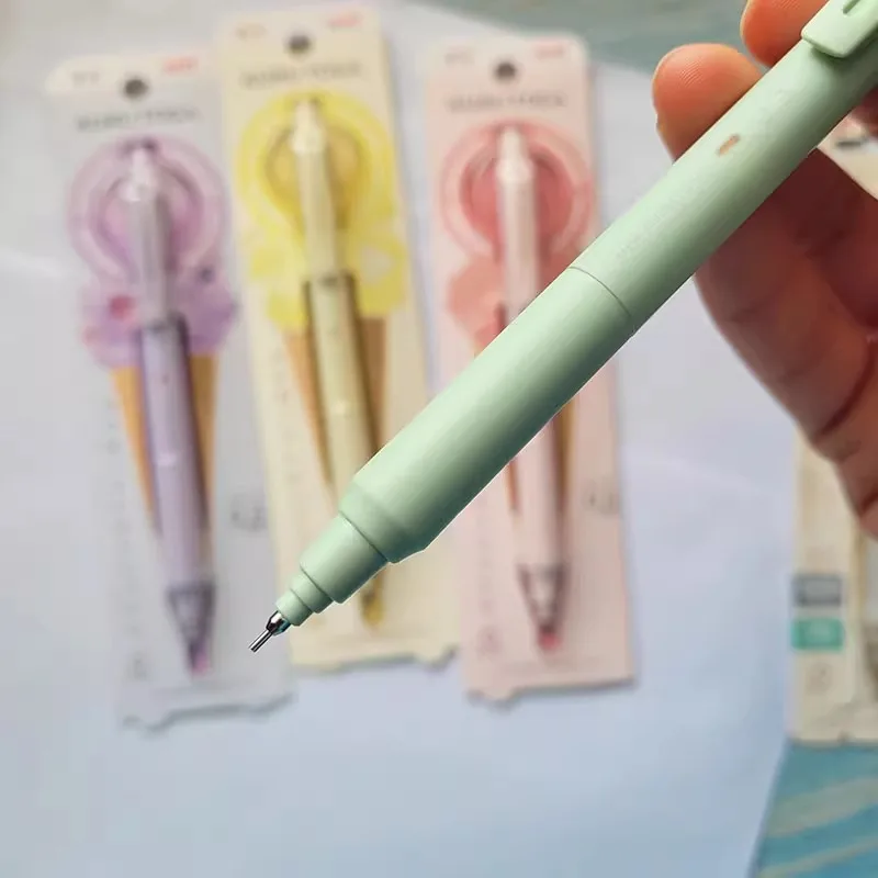 UNI Kuru Toga M5-KS Modèle Auto Plomb Rotation 0.5mm Porte-mines