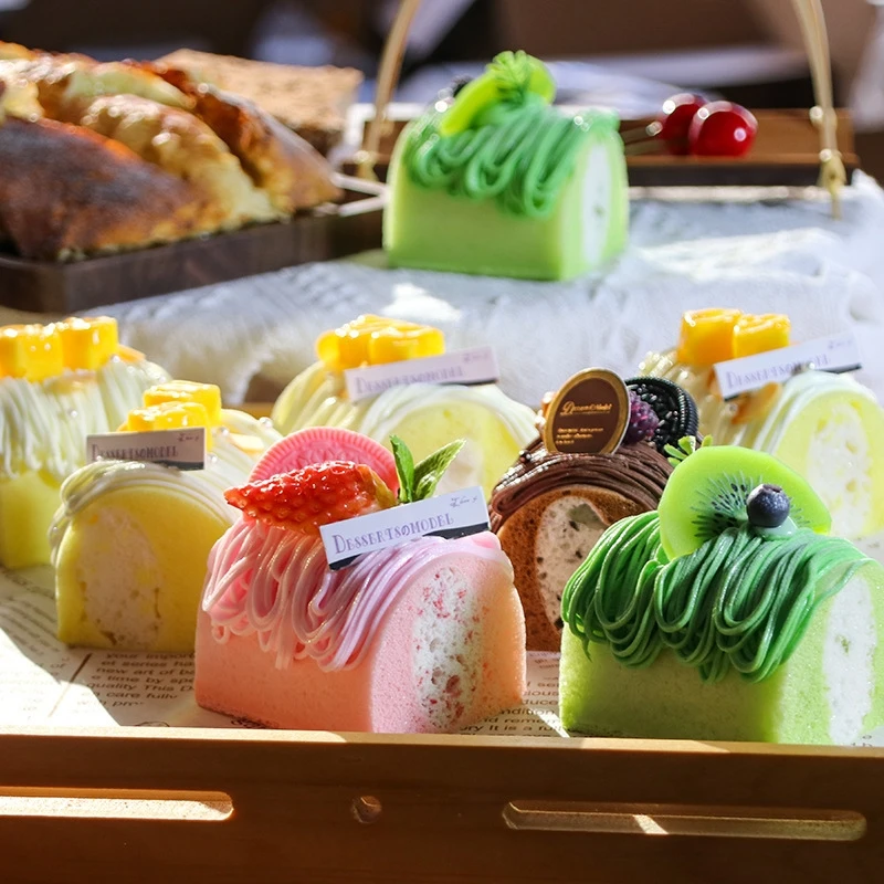 Модель торта с имитацией торта, искусственный фруктовый торт, куриные рулеты в европейском стиле, десерт, украшение для окон, вкладыши, пищевая фотография