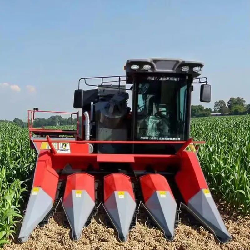 Small Crawler Combine Harvester For Paddy Field Anti Slip Track Diesel Power Farm Rice Cutting Threshing Grain Collecting