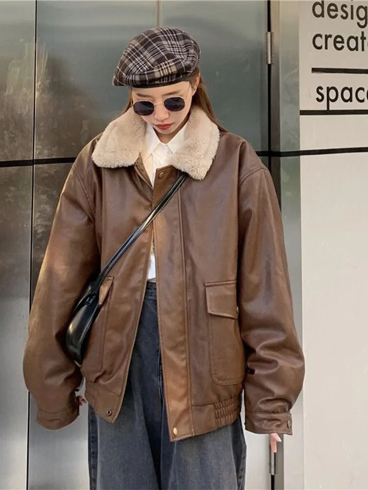 خروف الفراء طوق السائق Jaet المرأة الشتاء Thiened Fce اصطف سستة الرجعية الجلود الفراء Inteated دراجة نارية الأعلى العصرية