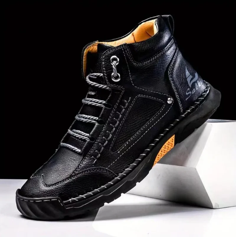Men's Large Size Handmade Vintage Boots Fashionable Lace-Up High-Top Casual Shoes Spring  Outdoor Hiking and Trekking Boots
