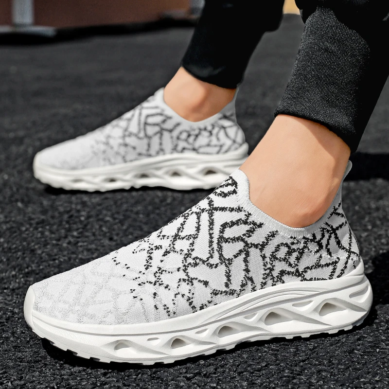 Baskets décontractées respirantes pour hommes, chaussures de course de luxe, mocassins à la mode, chaussures de course pour hommes