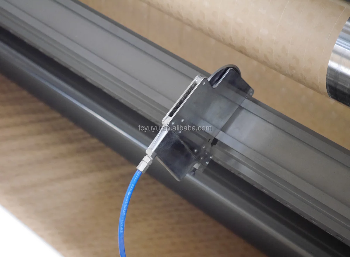 Surface centrale duplex de papier d'emballage de machine de refendage