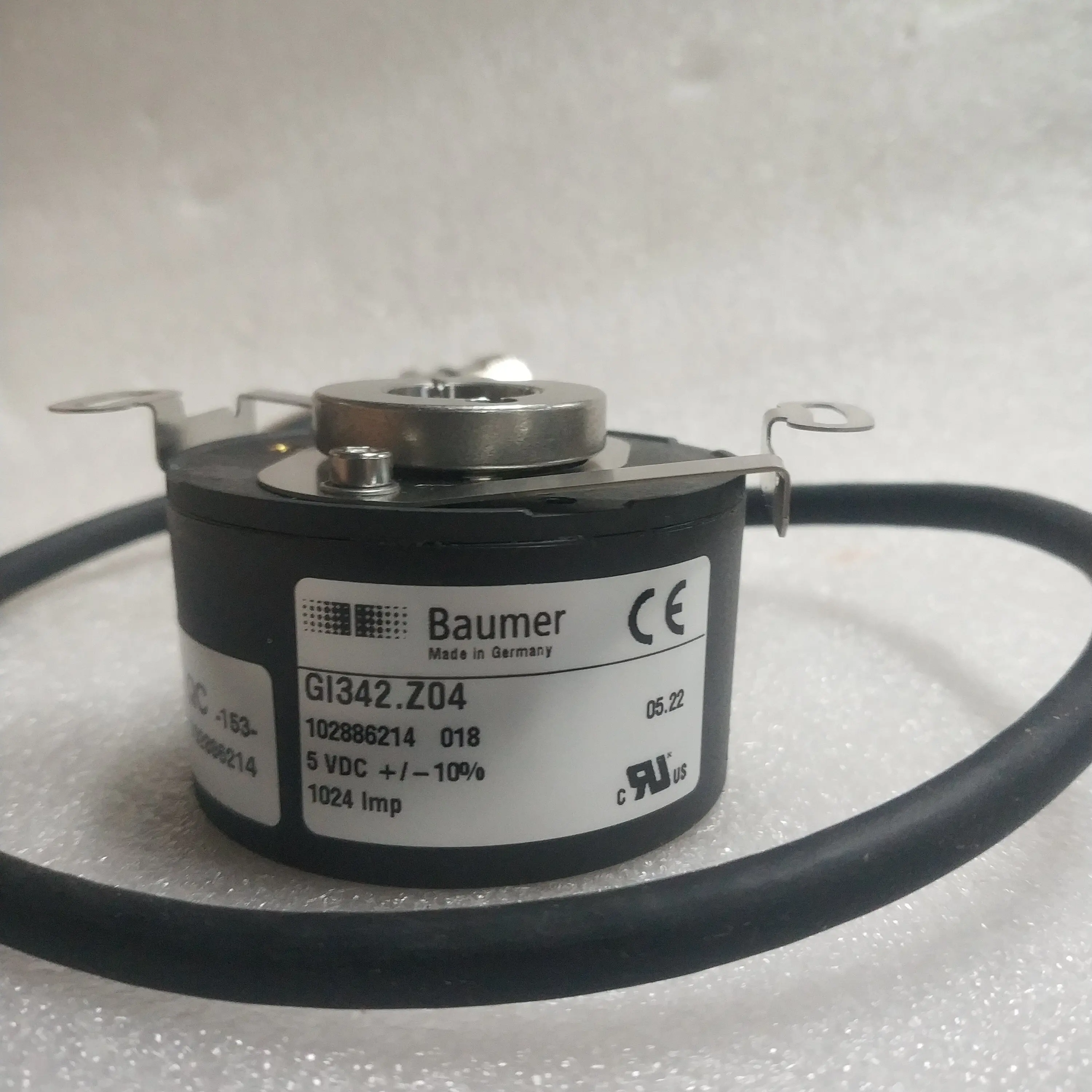 Originele Nieuwe Gi342.z04 Encoder 80.37u44-A159 Voor Baumer Coder AZ3753-1 5vdc Pak Voor Rolland 700/300/500