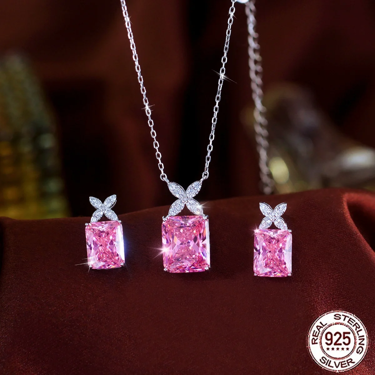 CWWZircons Radiant Cut Pink CZ 4‑Leaf Top 925 Sterling Silver Jewelry Set Necklace Earrings Luxury Bridal Wedding Jewelry ST065