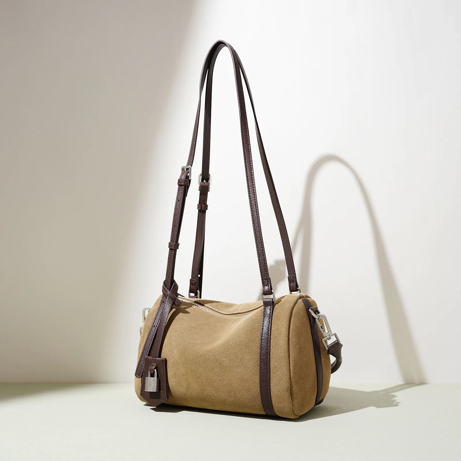 New Fall Winter Top Grain Leather Shoulder Bag Unique Design Aesthetic Crossbody Bag Vintage Commuting Premium Versatile Handbag