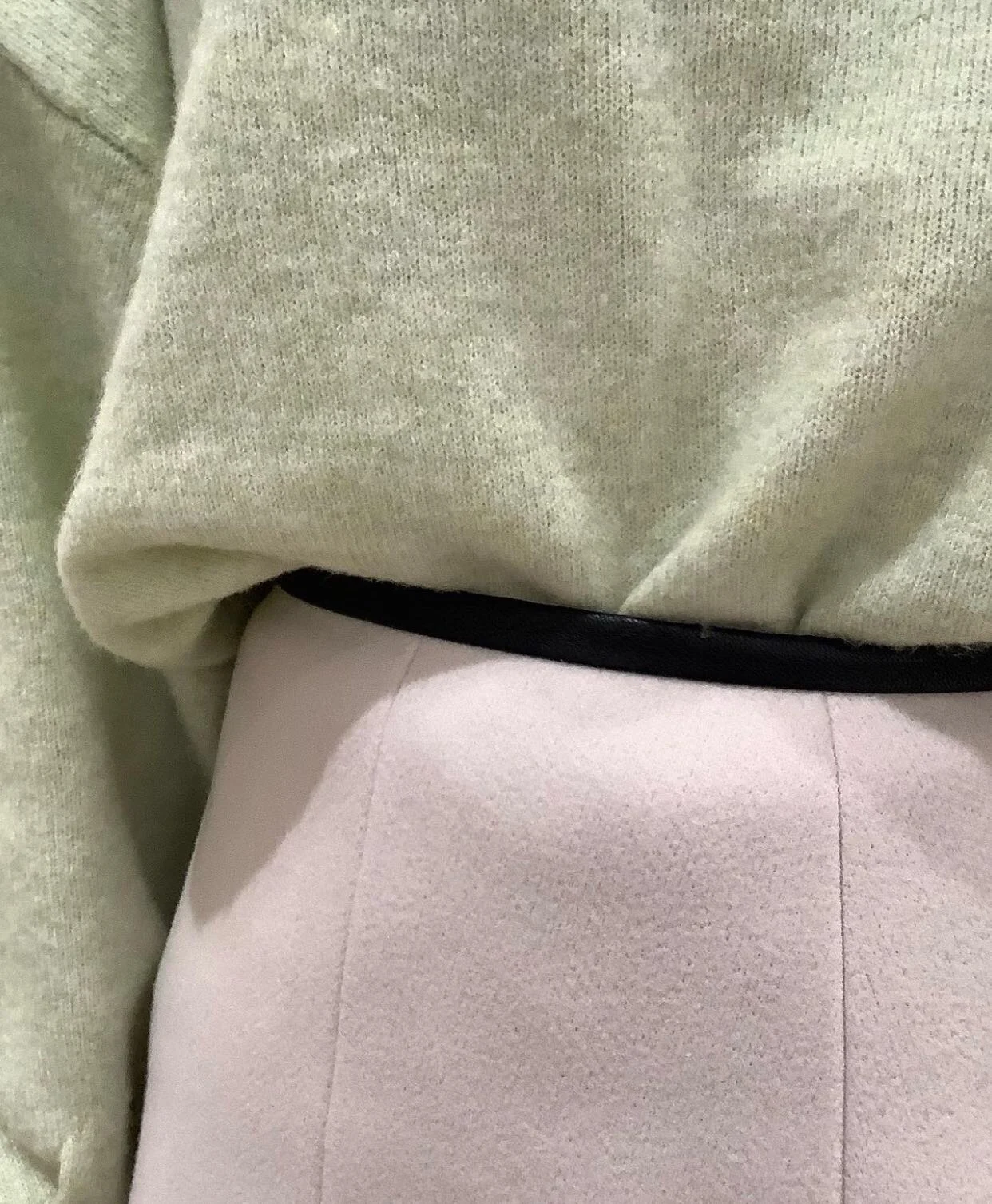 Suéter Suave para Viajes Diarios, Diseño Simple, Ajuste Cómodo, Marca Treasure, Otoño 2024, Prendas de Punto para Mujer, Otro...