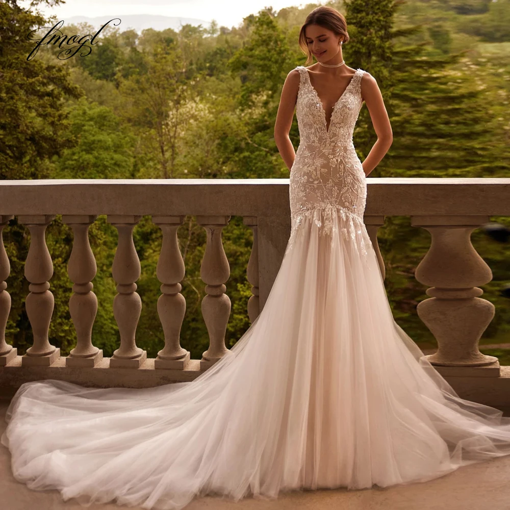 

Fmogl Sexy Backless V Neck Tank Mermaid Wedding Dresses Luxury Appliques Beaded Court Train Trumpet Bridal Gown