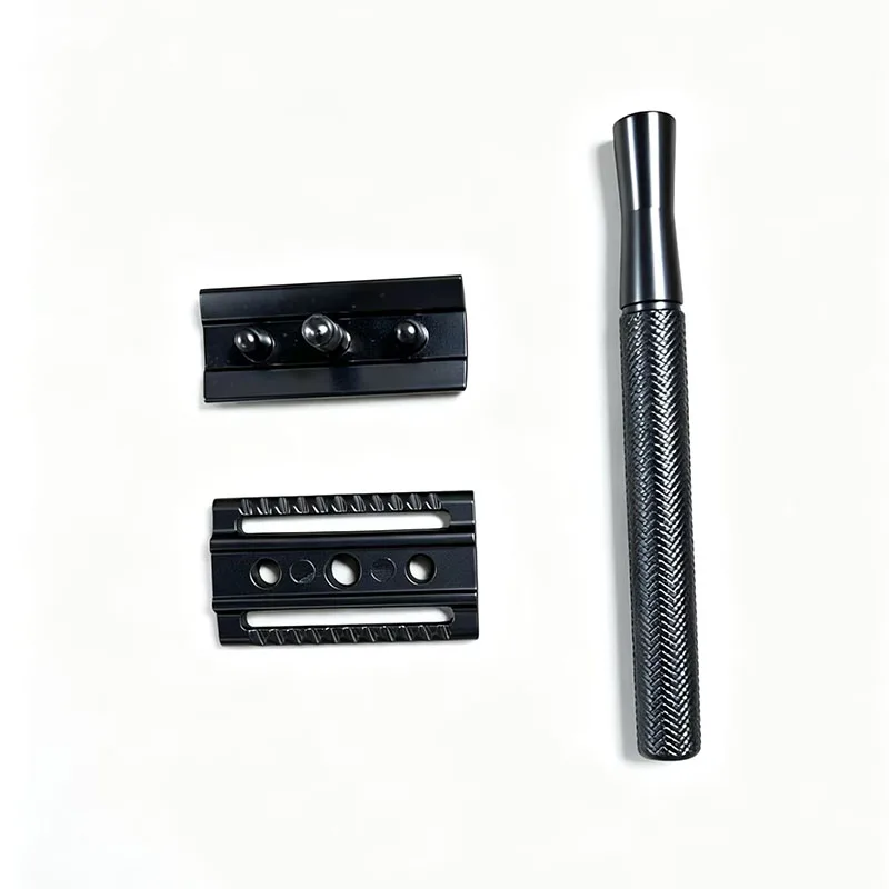 Men Classic Double Edge Safety Razor Solid Brass Knurled Handle Zinc Alloy Razor Head, Reusable Manual Shaving Grooming Tool