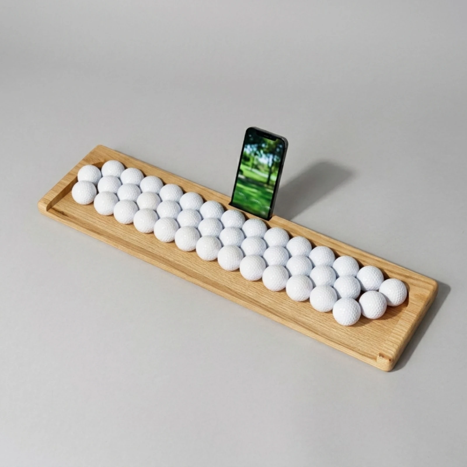 電話ホルダー付きゴルフボールトレイ-木製ゴルフボールトレイ-電話ホルダー付き-屋内屋外兼用-滑り止め機能付き-ゴルファー向け