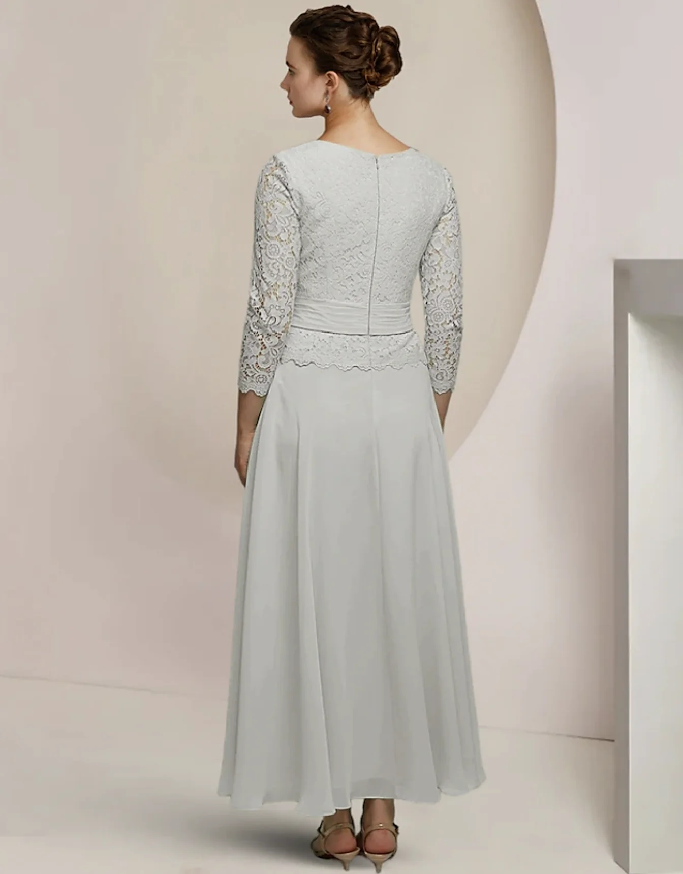 A-Line Mother of the Bride Dress Wedding Guest Elegant Jewel Neck Ankle Length Long Sleeve with Lace Pleats Appliques 2024